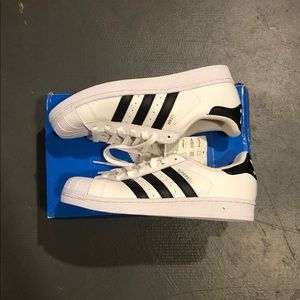 Adidas super star